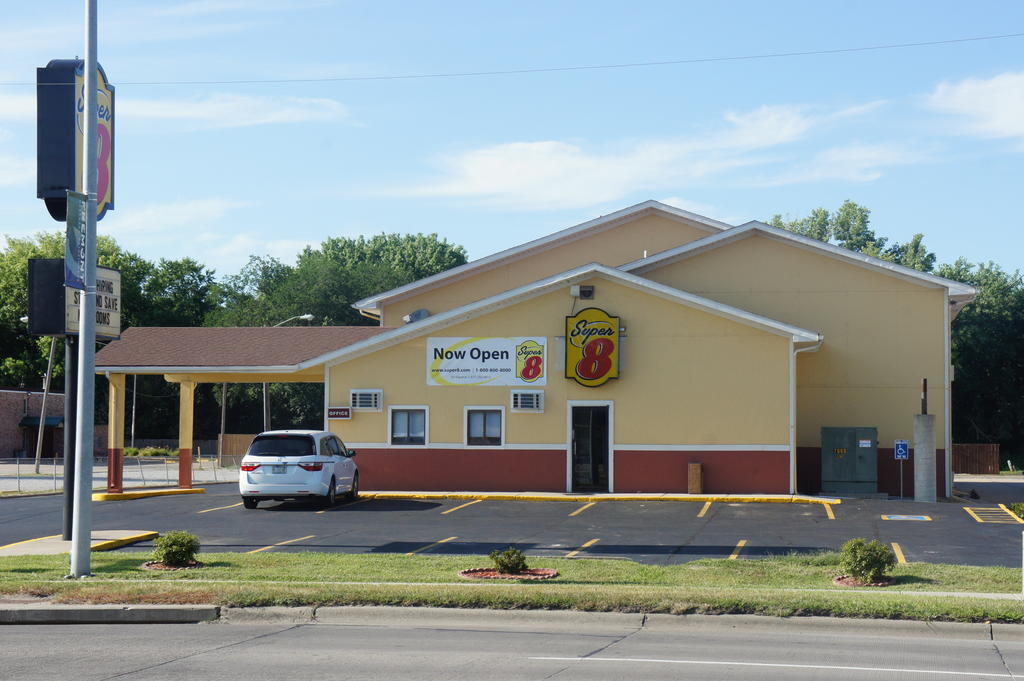 Motel Super 8 By Wyndham Fremont Ne Exterior foto